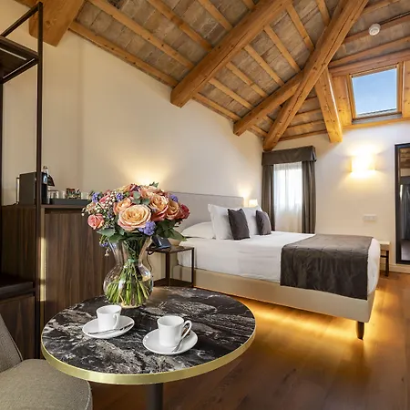 Palazzo Keller 4*