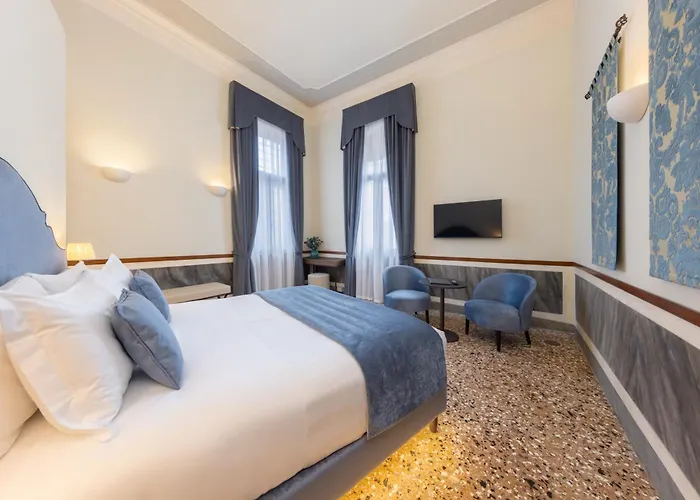 Palazzo Keller 酒店 4*