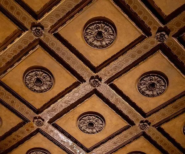 Palazzo Keller فندق