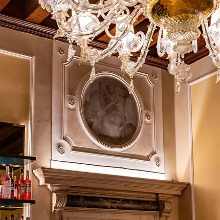 Palazzo Keller מלון 4*
